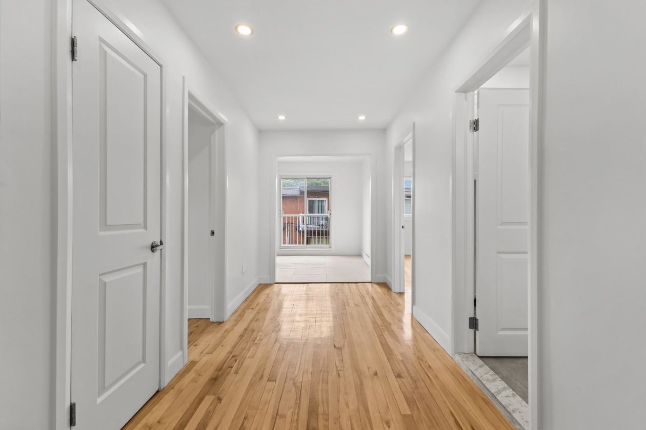 Corridor — 4344, Rue de Venise, Montréal (Saint-Léonard), H1S1G1, Montréal (Saint-Léonard)
