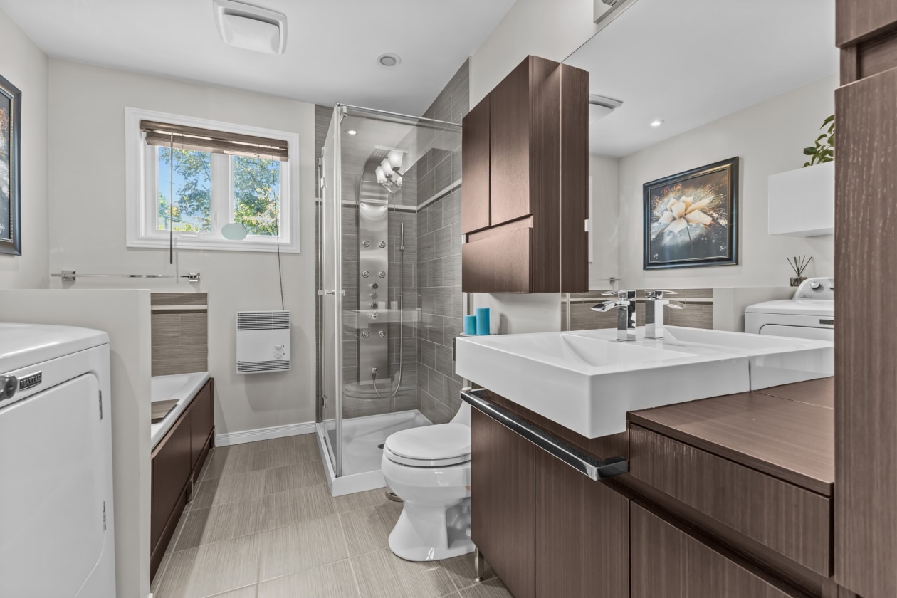 Salle de bains — 304, Rue Ouimette, Saint-Eustache, J7P4Z1, Saint-Eustache