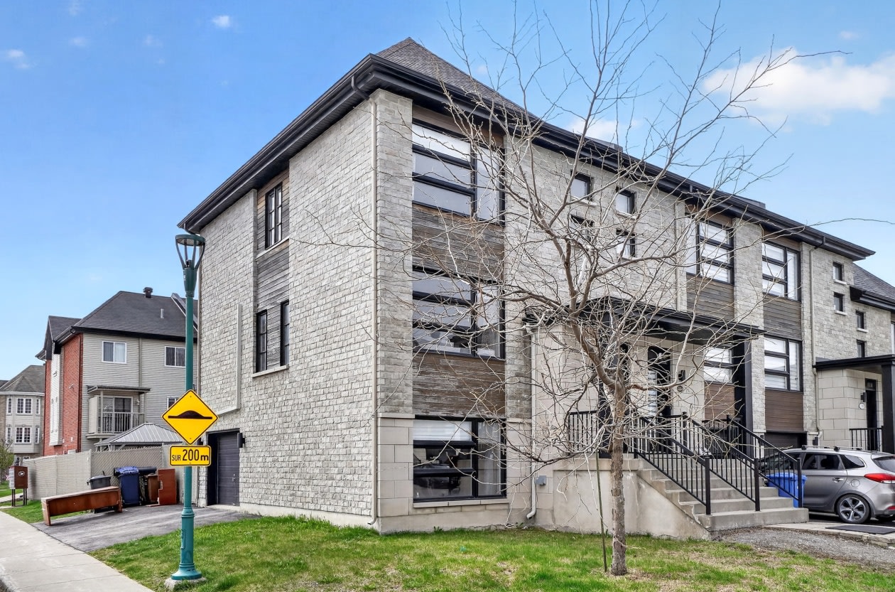Façade — 7998 Rue des Quatre-Vents, Laval, H7A 0E9, Laval