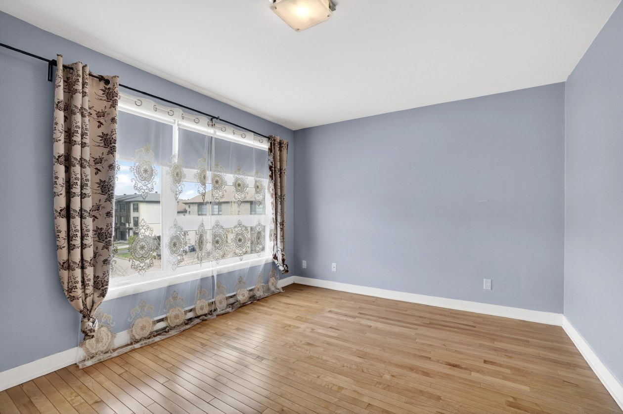 Chambre à coucher principale — 7998 Rue des Quatre-Vents, Laval, H7A 0E9, Laval
