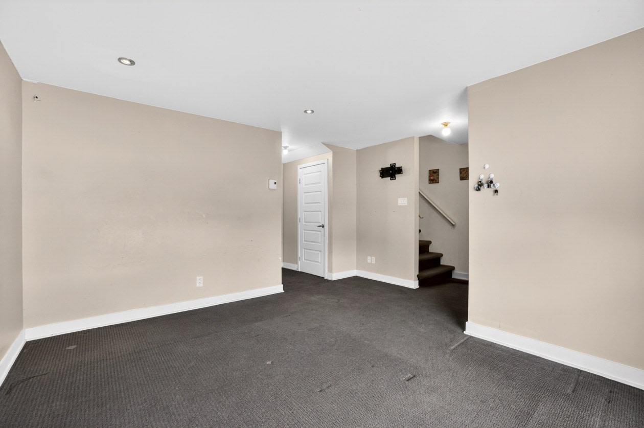 Sous-sol — 7998 Rue des Quatre-Vents, Laval, H7A 0E9, Laval