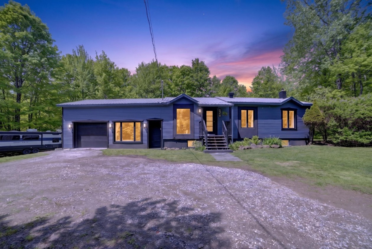 Façade — 336, Ch. Laurendeau, Magog, J1X4W1, Magog