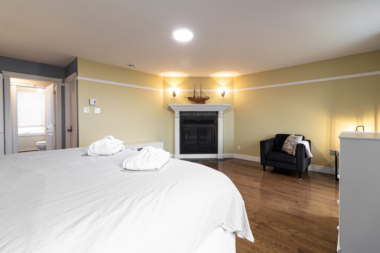 Chambre à coucher principale — 125, Route du Fleuve O., Sainte-Luce, G0K1P0, Sainte-Luce