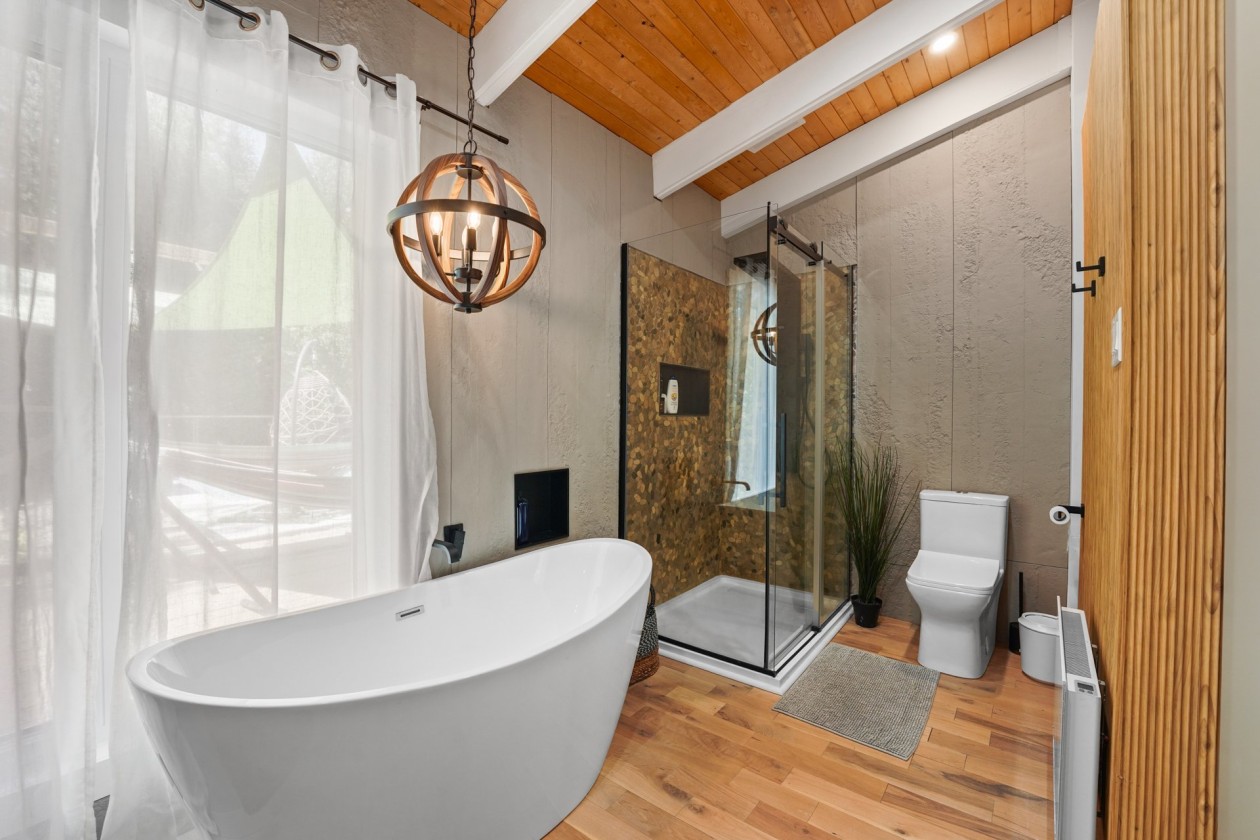 Salle de bains — 333, Rue Montview, Rosemère, J7A2W2, Rosemère