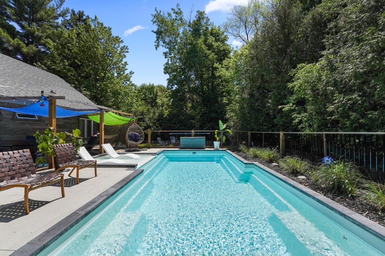 Piscine — 333, Rue Montview, Rosemère, J7A2W2, Rosemère