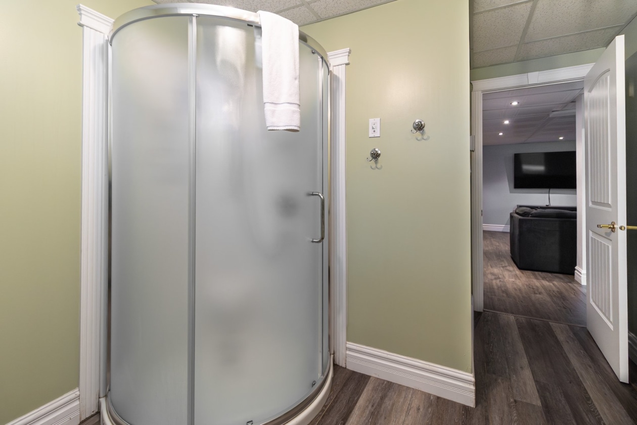 Salle de bains — 125, Route du Fleuve O., Sainte-Luce, G0K1P0, Sainte-Luce