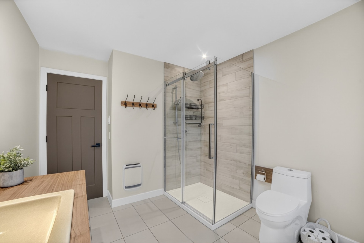 Salle de bains — 279, Rue des Cyprès, Magog, J1X8B1, Magog