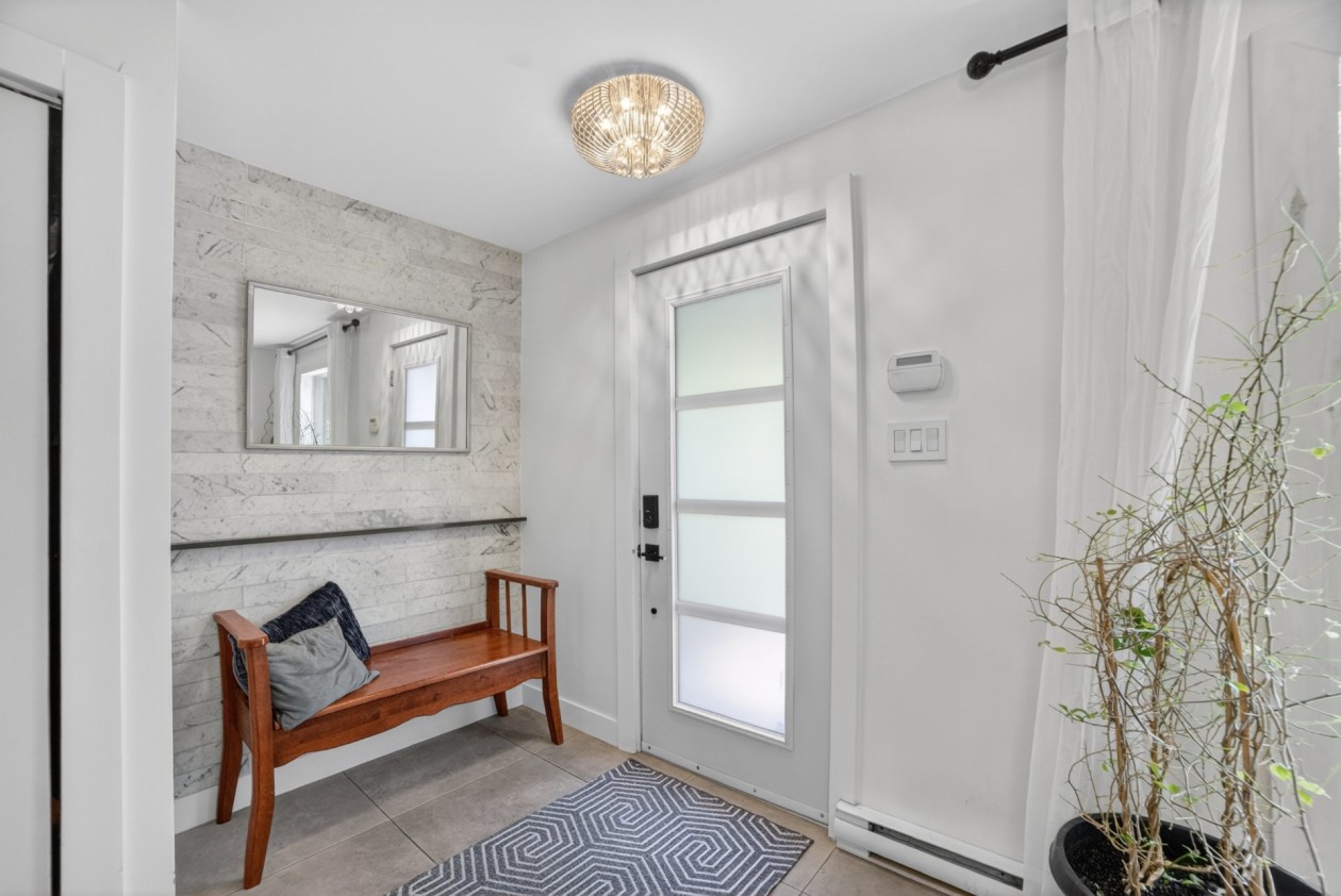 Hall d'entrée — 336, Ch. Laurendeau, Magog, J1X4W1, Magog