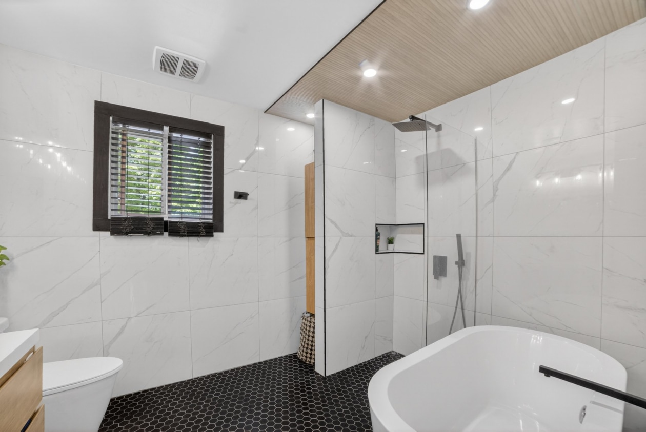 Salle de bains — 336, Ch. Laurendeau, Magog, J1X4W1, Magog