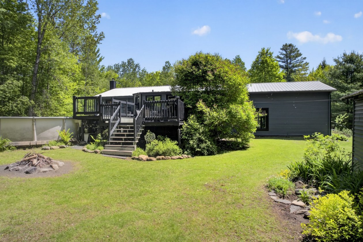 Extérieur — 336, Ch. Laurendeau, Magog, J1X4W1, Magog