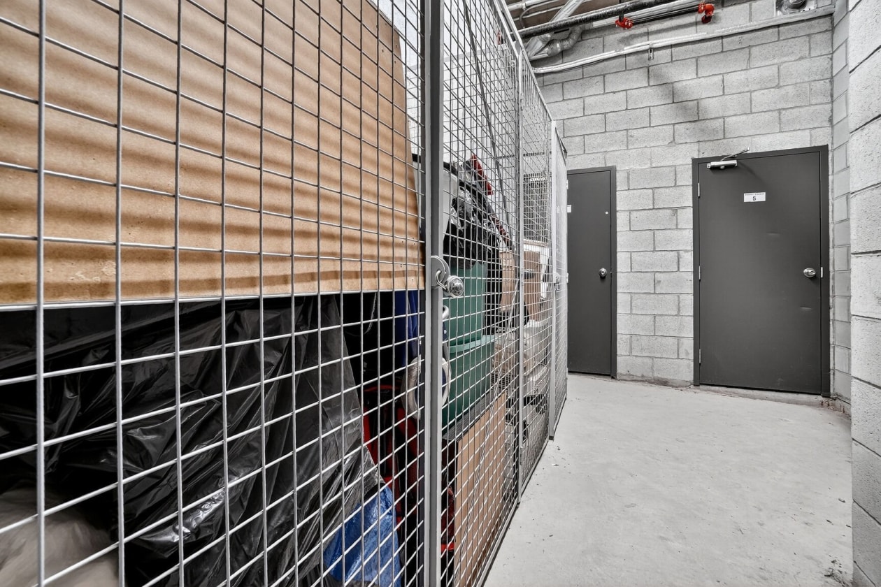 Remise — 1190, Rue MacKay, 1501, Montréal (Ville-Marie), H3G0G8, Montréal (Ville-Marie)