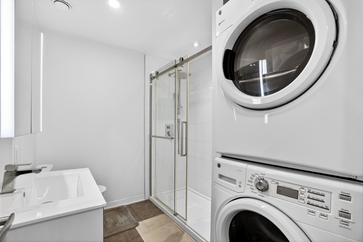 Salle de bains — 1190, Rue MacKay, 1501, Montréal (Ville-Marie), H3G0G8, Montréal (Ville-Marie)