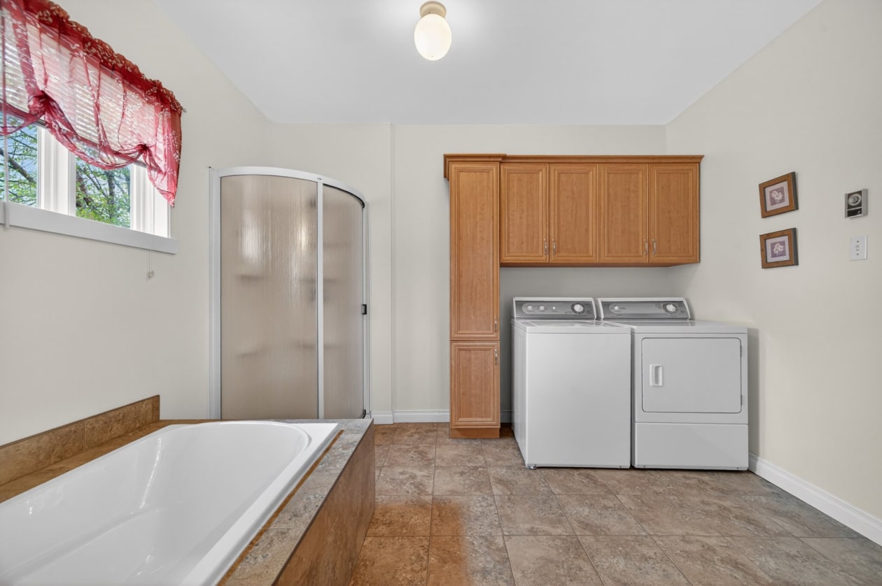 Salle de bains — 7, Rue du Collège, Rimouski, G5N5G8, Rimouski