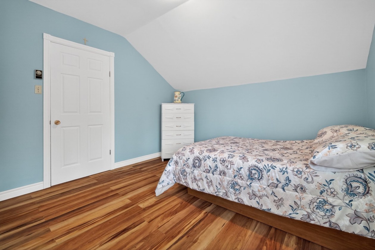 Chambre à coucher — 7, Rue du Collège, Rimouski, G5N5G8, Rimouski