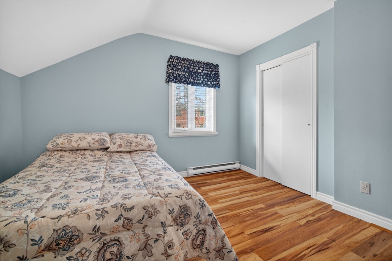 Chambre à coucher — 7, Rue du Collège, Rimouski, G5N5G8, Rimouski
