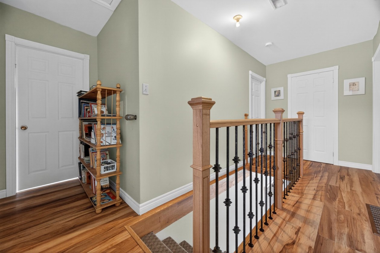 Escalier — 7, Rue du Collège, Rimouski, G5N5G8, Rimouski