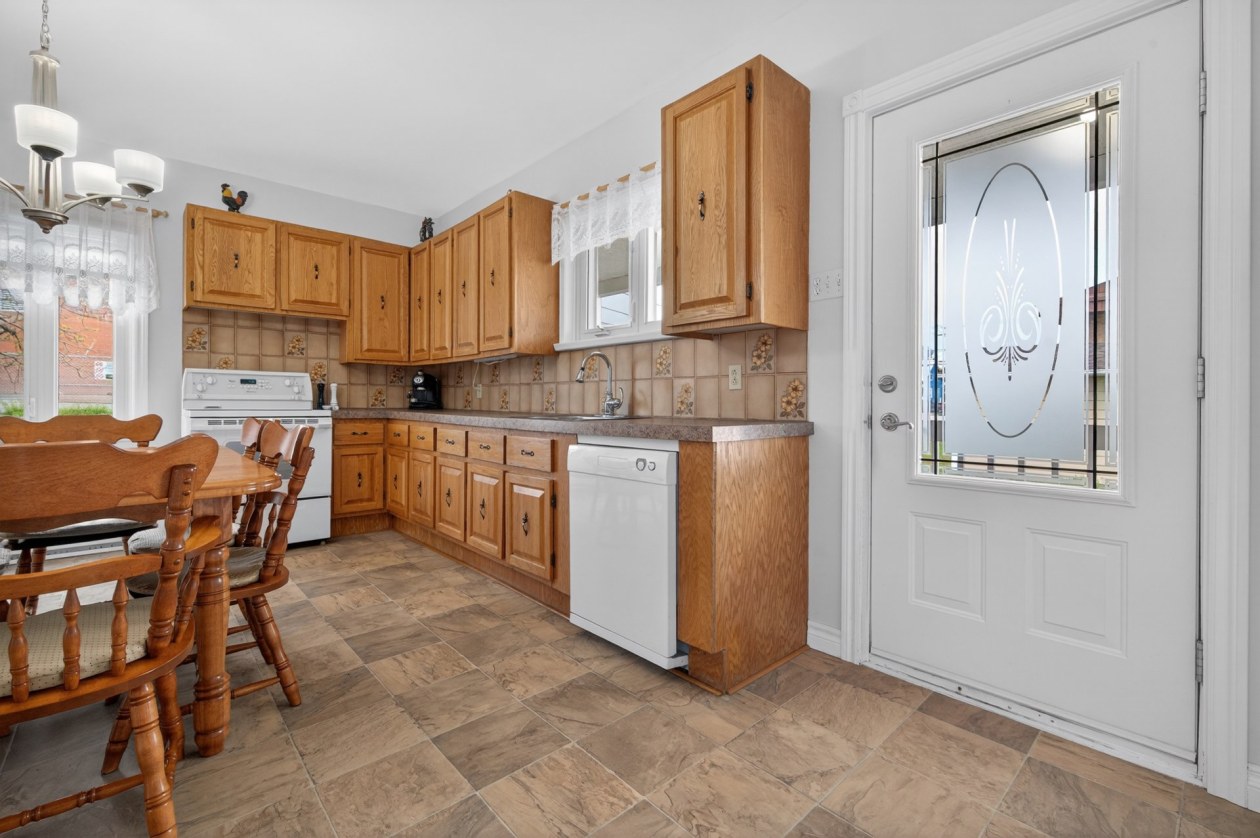 Hall d'entrée — 7, Rue du Collège, Rimouski, G5N5G8, Rimouski