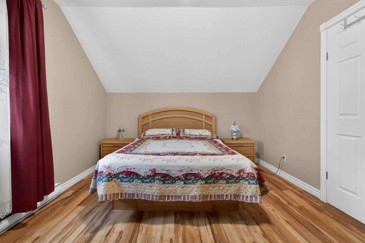 Chambre à coucher — 7, Rue du Collège, Rimouski, G5N5G8, Rimouski