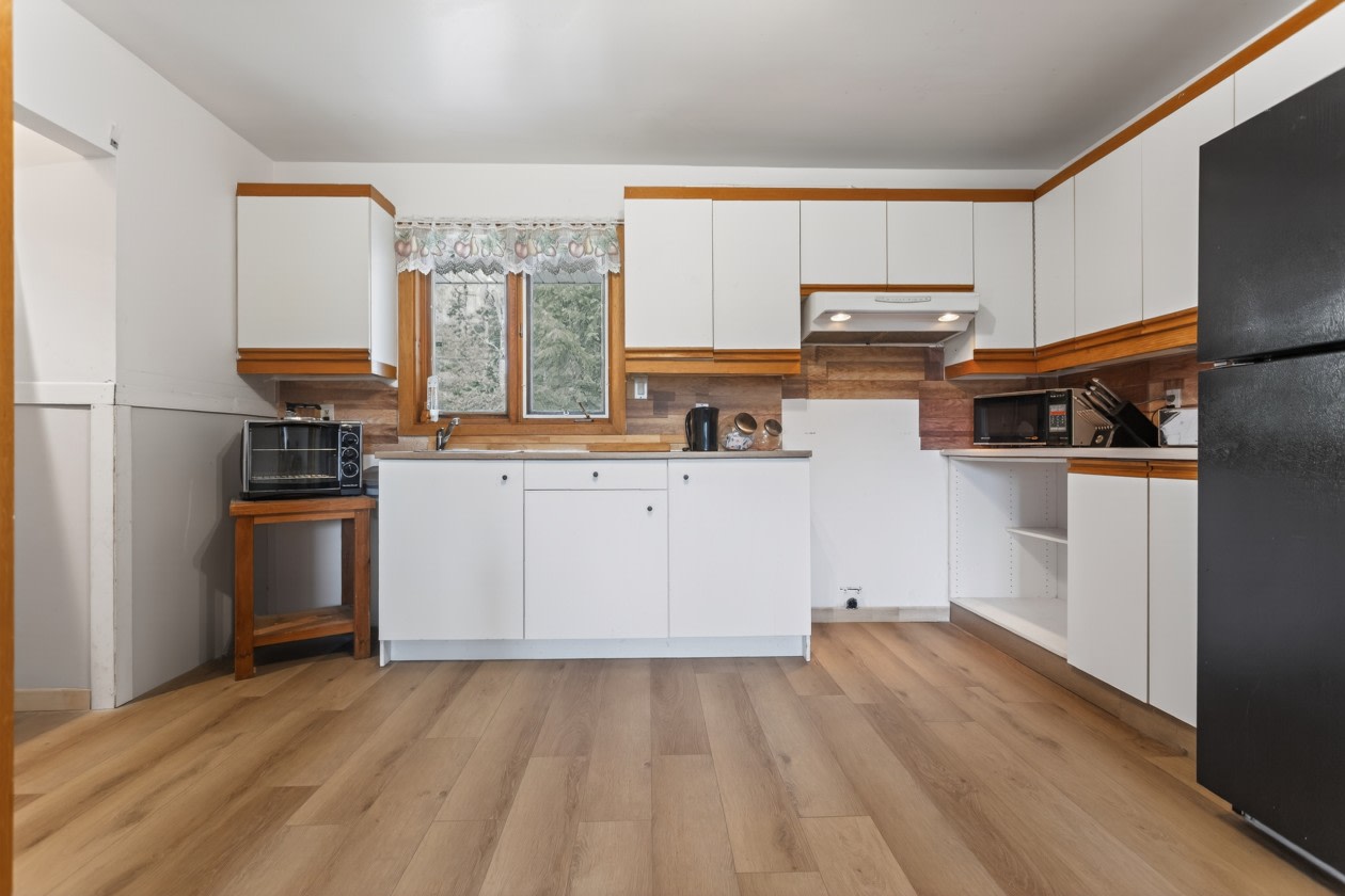 Cuisine — 331 Rue des Pêcheurs, Saint-Alexis-Des-Monts, J0K 1V0, Saint-Alexis-Des-Monts