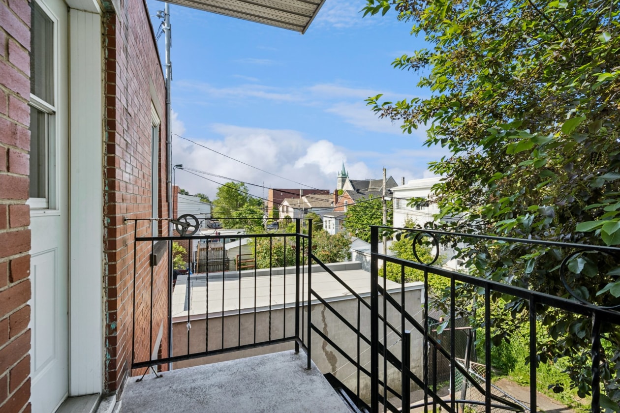 Balcon — 769 - 769A, 6e Avenue, Montréal (Lachine), H8S2Y6, Montréal (Lachine)