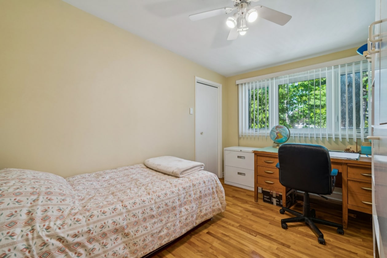 Chambre à coucher — 11626, Rue Ross, Montréal (Pierrefonds-Roxboro), H8Y1C7, Montréal (Pierrefonds-Roxboro)