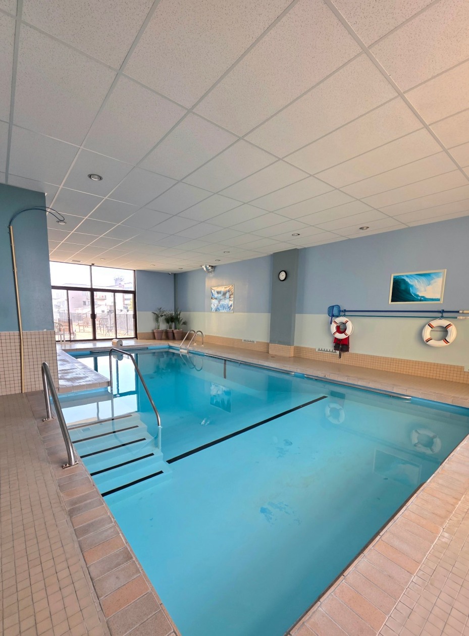 Piscine — 70, Rue St-Germain E., 504, Rimouski, G5L7K1, Rimouski