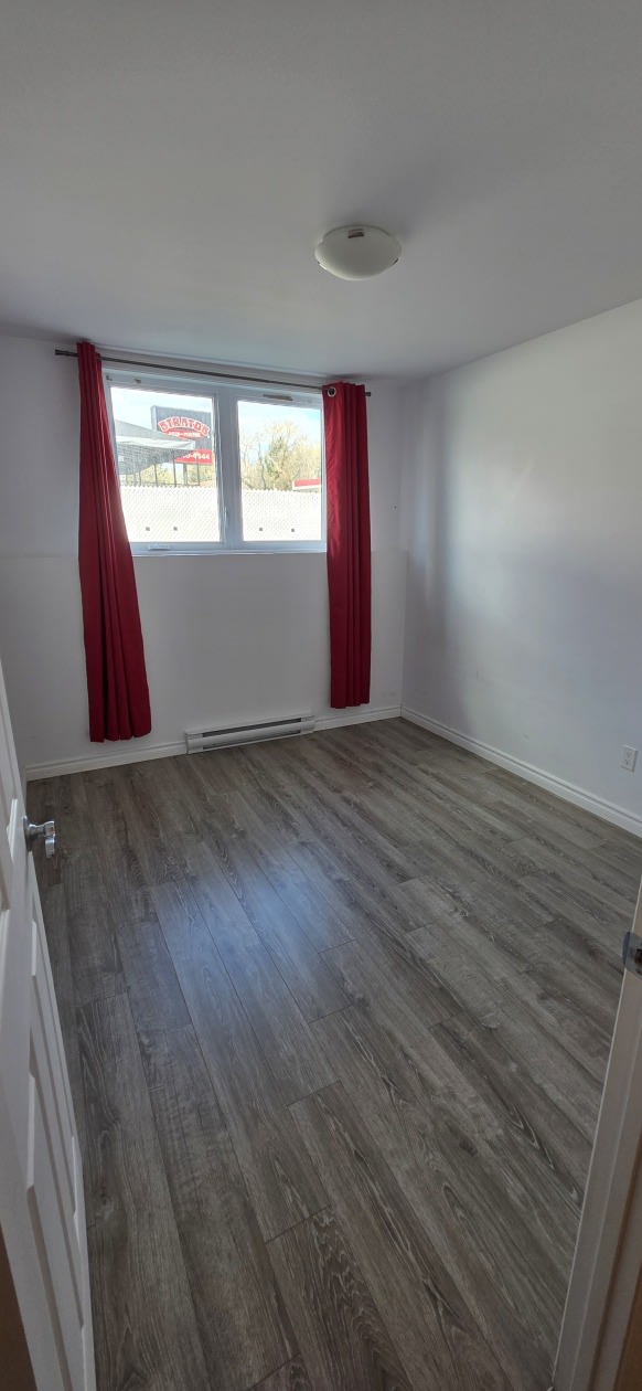 Photo 15 — 101-10015 Boul de l'Ormière, 101, Québec, G2B 3L2, Québec