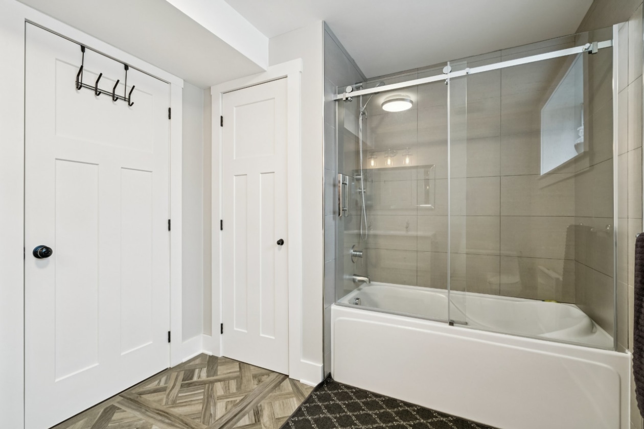 Salle de bains — 44, Rue Monette, Saint-Hippolyte, J8A0G1, Saint-Hippolyte