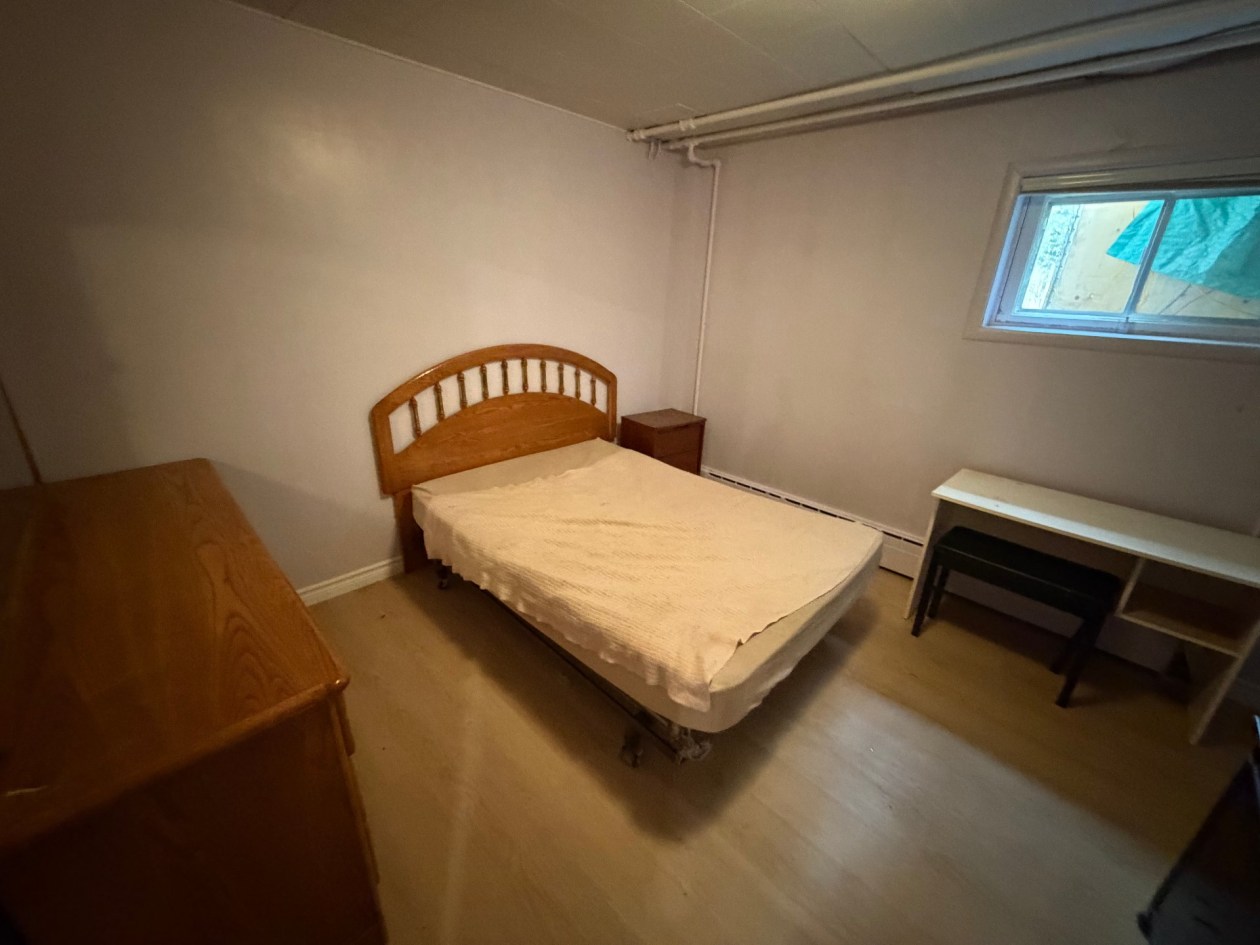 Chambre à coucher — 145, Boul. Auger O., Alma, G7B2A9, Alma