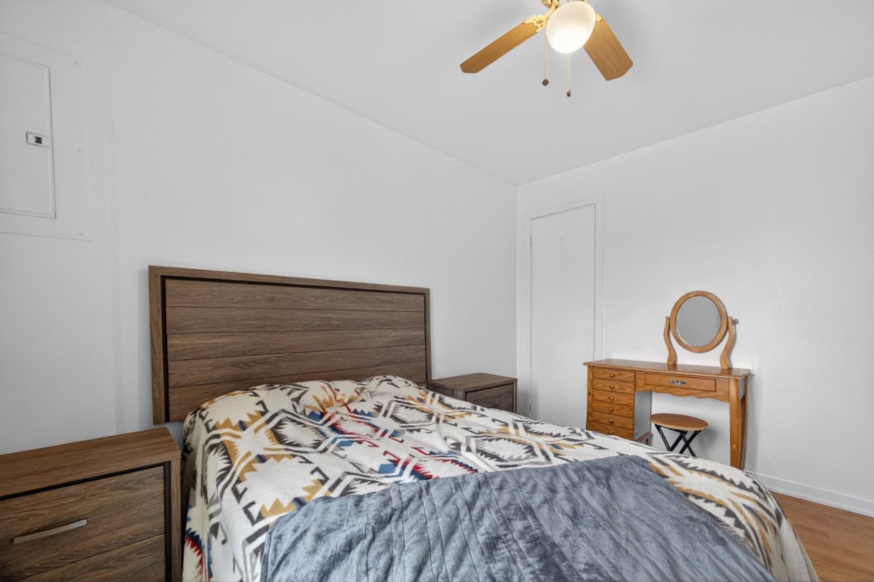 Chambre à coucher — 1565, Rue des Oblats, Mont-Joli, G5H2N8, Mont-Joli