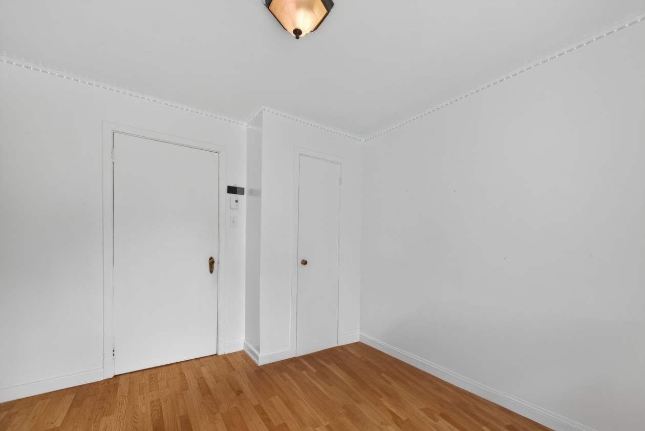 Chambre à coucher — 1565, Rue des Oblats, Mont-Joli, G5H2N8, Mont-Joli