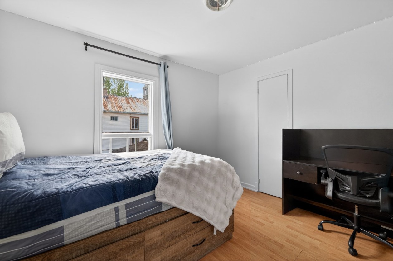 Chambre à coucher — 1565, Rue des Oblats, Mont-Joli, G5H2N8, Mont-Joli