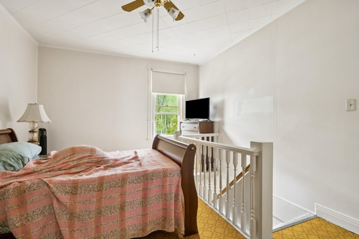 Chambre à coucher — 528 - 532, 16e Avenue, Montréal (Lachine), H8S3N1, Montréal (Lachine)