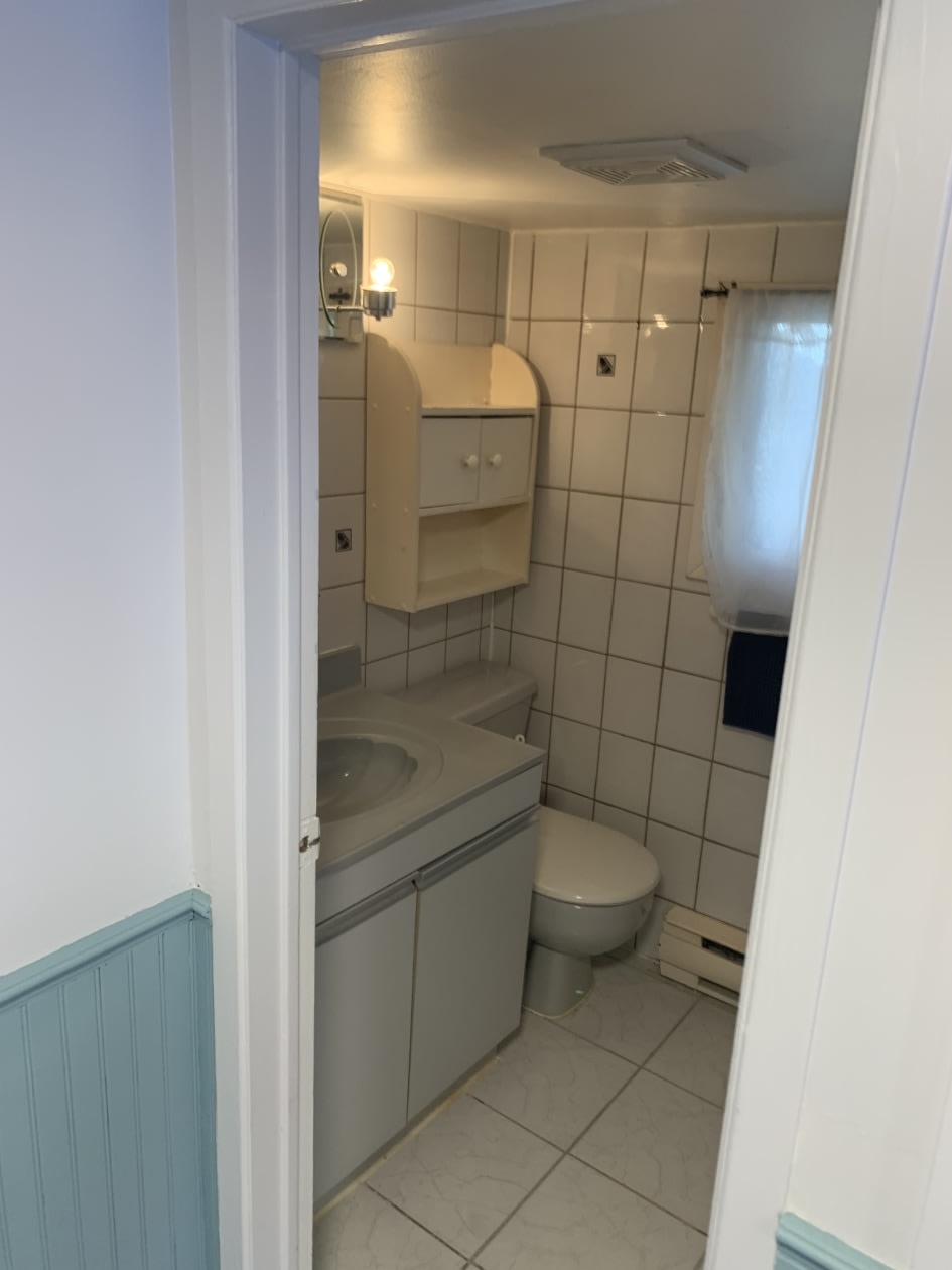 Salle de bains — 402-209 Rte 201, 402, Rigaud, J0P 1P0, Rigaud