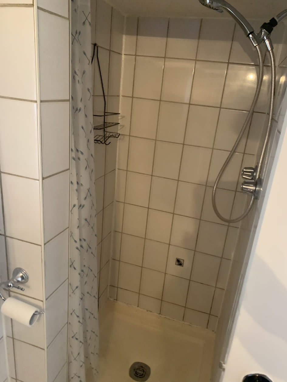 Salle de bains — 402-209 Rte 201, 402, Rigaud, J0P 1P0, Rigaud