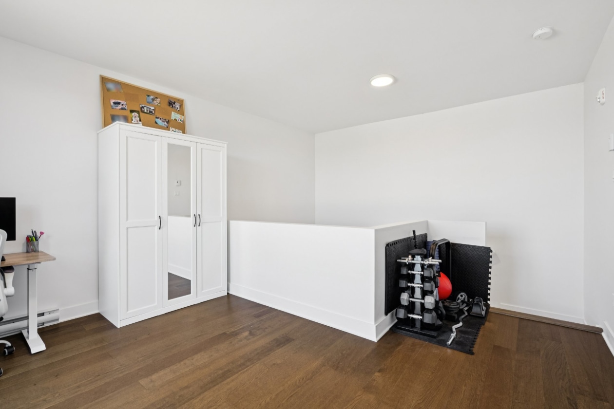 Chambre à coucher — 385, Av. Skaniatarati, 302, Montréal (Lachine), H8S0A1, Montréal (Lachine)