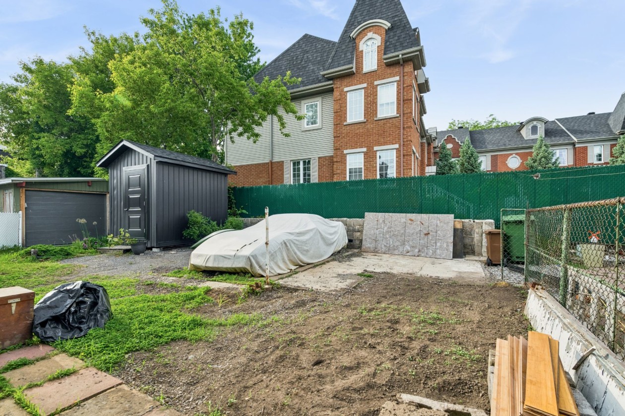 Cour — 2230, Rue Notre-Dame, Montréal (Lachine), H8S2G6, Montréal (Lachine)