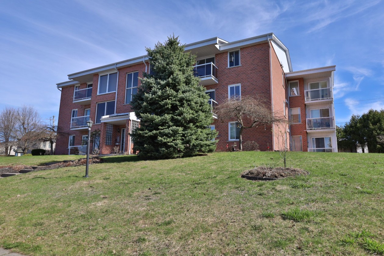 444 Rue De l'Iris