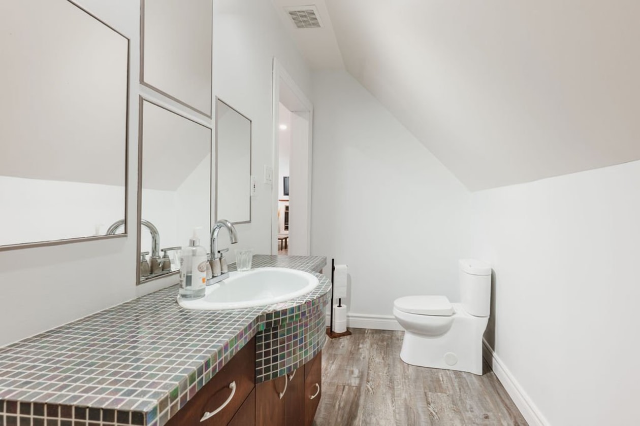 Salle de bains — 1390, Rue Jobin, Alma, G8B6S7, Alma