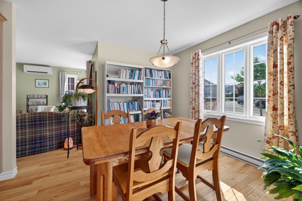 Salle à manger — 504, Av. Belzile, 3, Rimouski, G5M0J6, Rimouski