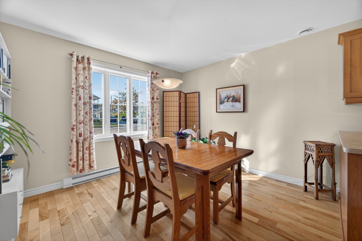 Salle à manger — 504, Av. Belzile, 3, Rimouski, G5M0J6, Rimouski