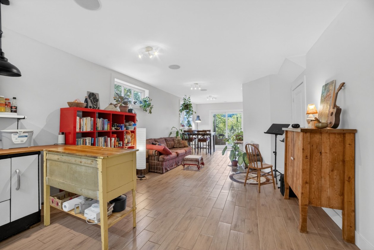 Salle familiale — 25, Ch. Laprise, Hatley - Canton, J0B2C0, Hatley - Canton