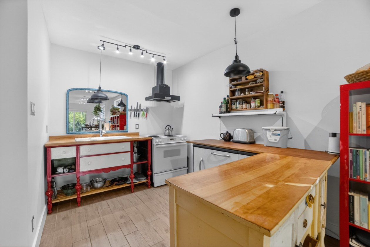 Cuisinette — 25, Ch. Laprise, Hatley - Canton, J0B2C0, Hatley - Canton