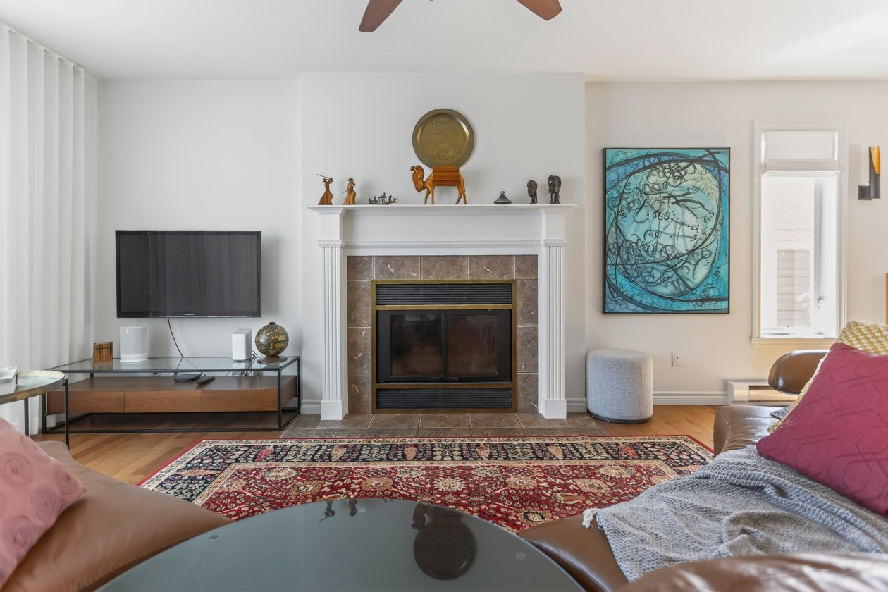 Salon — 6 Rue Martel, Kingsey Falls, J0A 1B0, Kingsey Falls