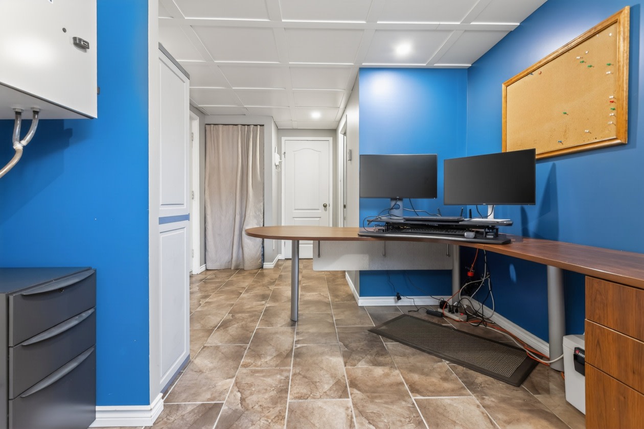 Bureau — 6 Rue Martel, Kingsey Falls, J0A 1B0, Kingsey Falls