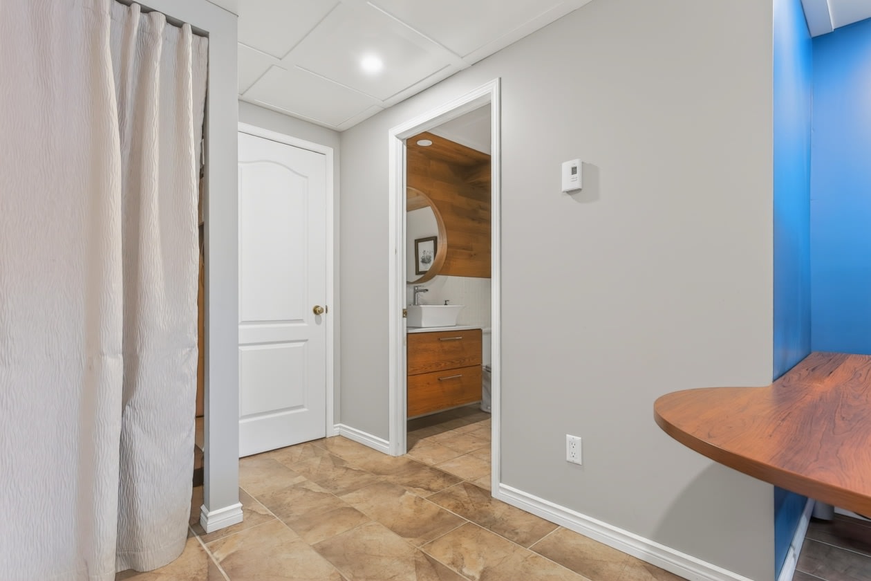 Bureau — 6 Rue Martel, Kingsey Falls, J0A 1B0, Kingsey Falls