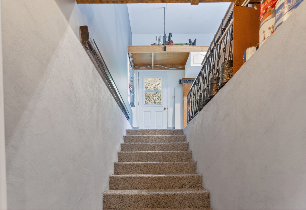 Escalier — 6 Rue Martel, Kingsey Falls, J0A 1B0, Kingsey Falls