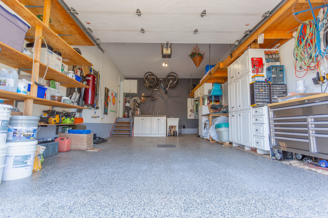 Garage — 6 Rue Martel, Kingsey Falls, J0A 1B0, Kingsey Falls