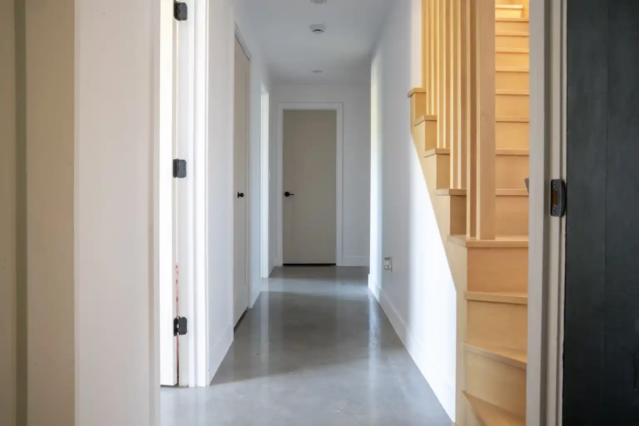 Corridor — 39 Chem. des Bouleaux, Sainte-Anne-des-Lacs, J0R 1B0, Sainte-Anne-des-Lacs