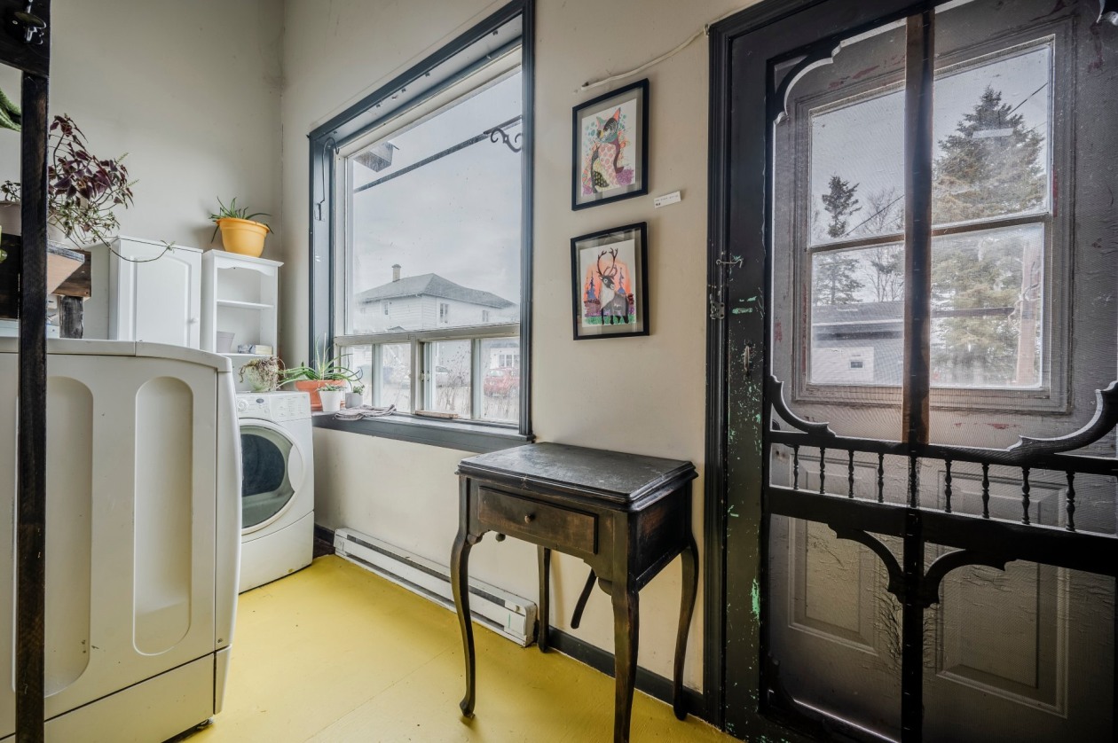 Salle de lavage — 109, 3e Rue, Saint-Fabien, G0L2Z0, Saint-Fabien